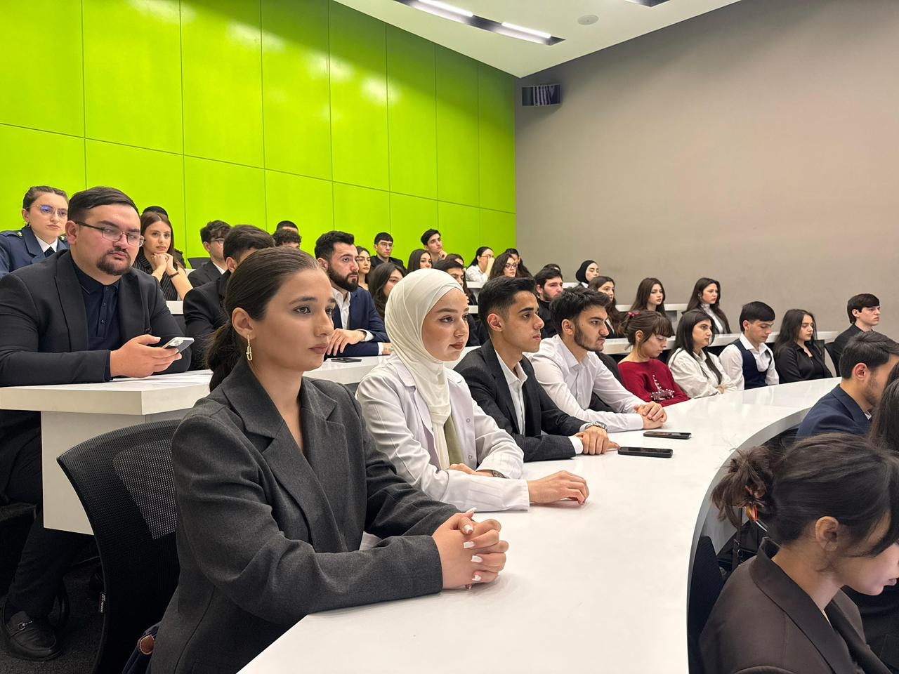 ADNSU-da fövqəladə hallarla bağlı elmi-praktik konfrans keçirilib