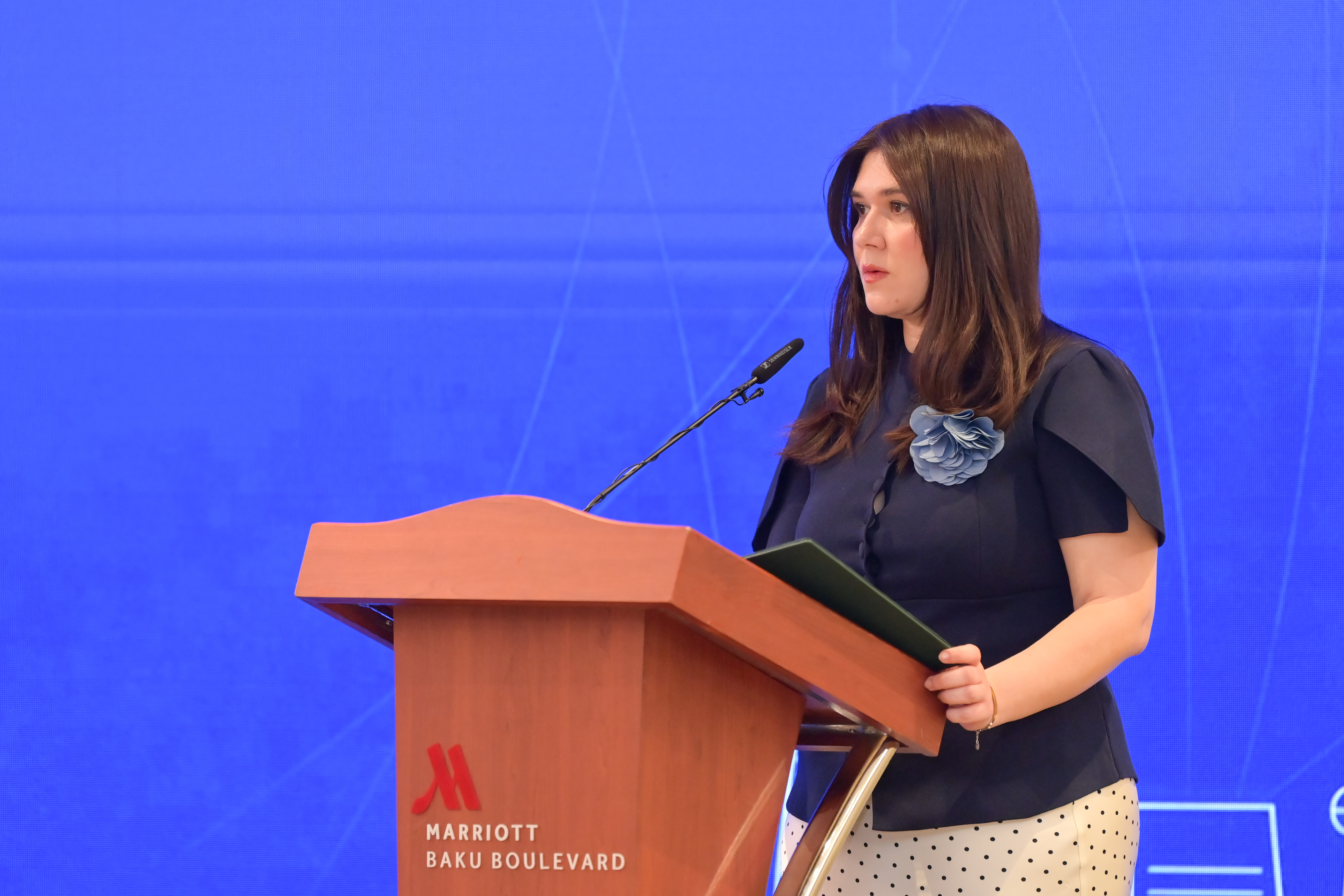 IE Liderlik və İnnovasiya Mərkəzinin yaradılması üzrə Anlaşma Memorandumu imzalanıb