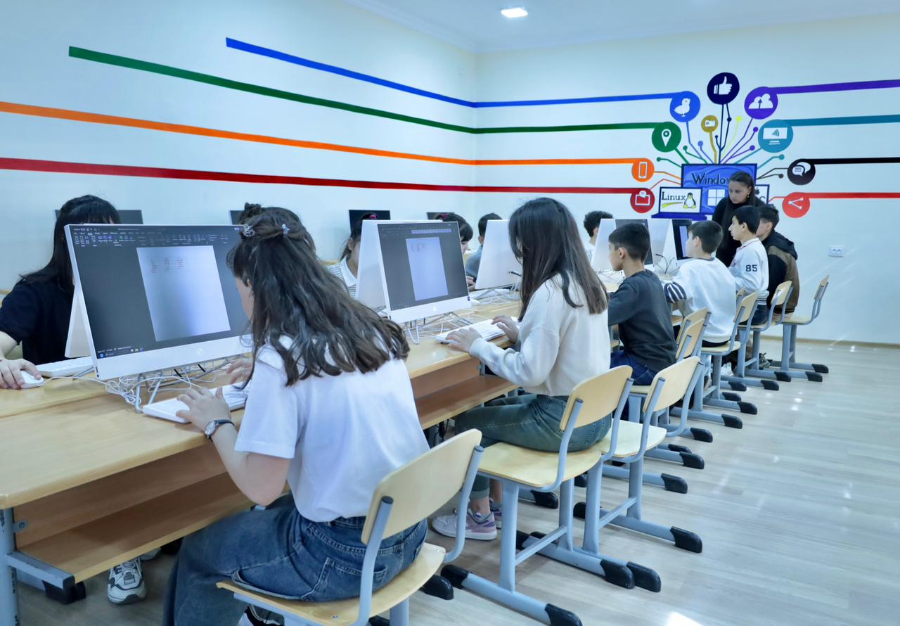 ATU uşaq evində peşə təlimləri təşkil edib