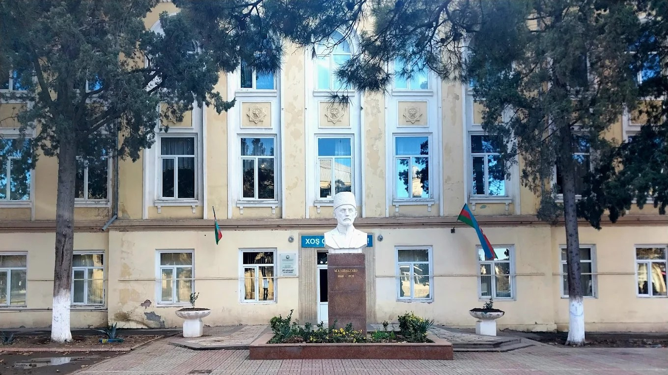 Gəncədə şagirdlər arasında baş verən hadisə araşdırılıb