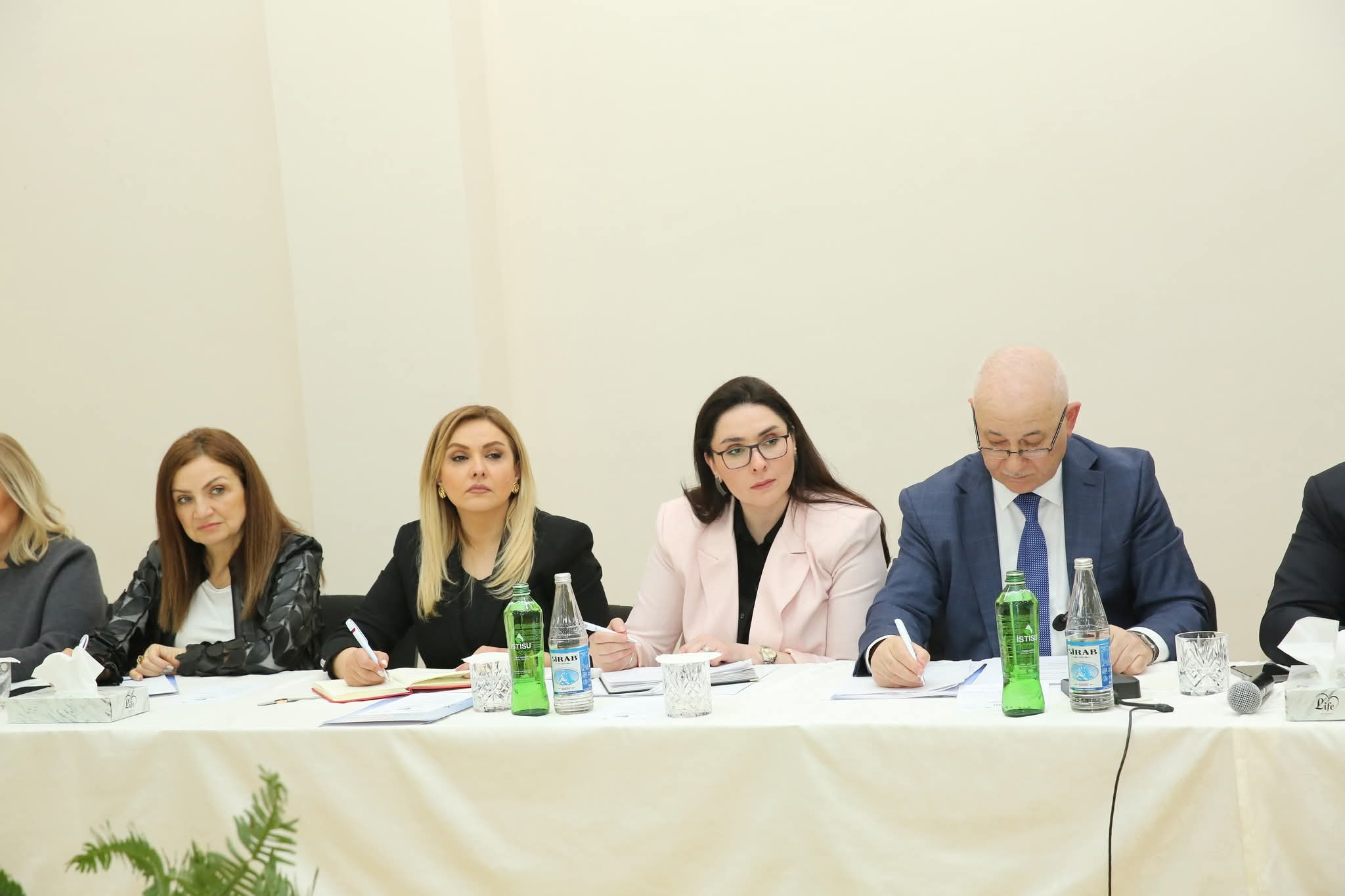 Gəncədə Xarici Dil Müəllimlərinin Regional Forumu keçirilib