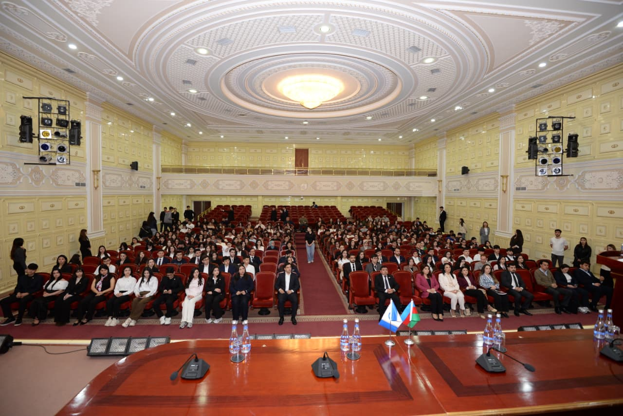 “Gənclər sülh naminə mədəniyyətlərarası dialoqda – Bakı Forumu”nun açılışı olub