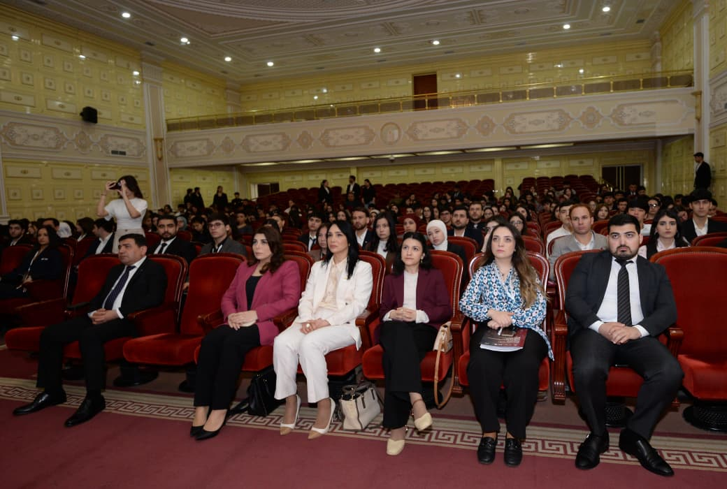 “Gənclər sülh naminə mədəniyyətlərarası dialoqda – Bakı Forumu”nun açılışı olub