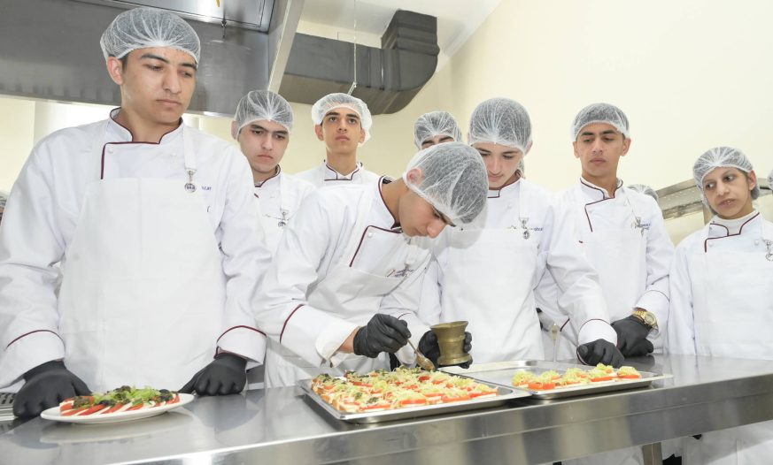 Yeni təsnifata 45 yeni peşə ixtisası daxil edilib