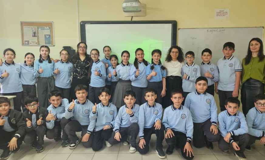 Şəkidə bir sinfin bütün şagirdləri RFM-in yarımfinalına vəsiqə qazanıblar