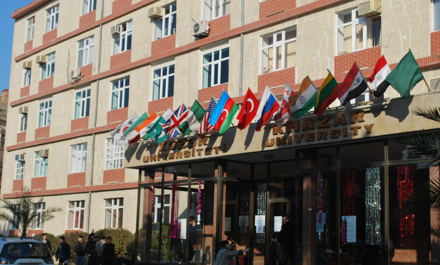 Xəzər Universitetinin bağlanacağı iddialarına
