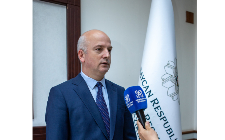 Elxan Nəcəfov: Sertifikasiyada könüllü iştirak müəllimin öz inkişafına verdiyi dəyərin göstəricisidir 