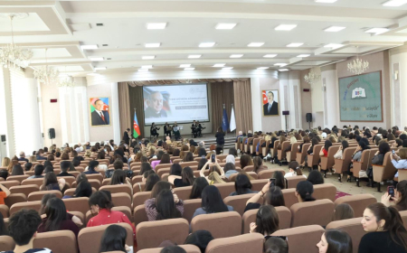 “Yeni dövrün Azərbaycanı” Bakı Slavyan Universitetində elmi konfransın mövzusu oldu