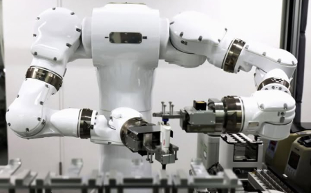 Pilotsuz laboratoriya fəaliyyətə başladı: robotlar iş başında 