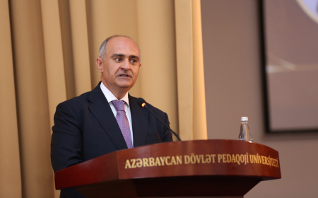 Əcnəbi tələbələr üçün “Azərbaycanşünaslıq” məktəbi təşkil olunacaq