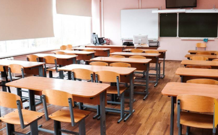 Rusiyada bəzi bağçalar bağlanıb, məktəblərin bəziləri distant təhsilə keçib