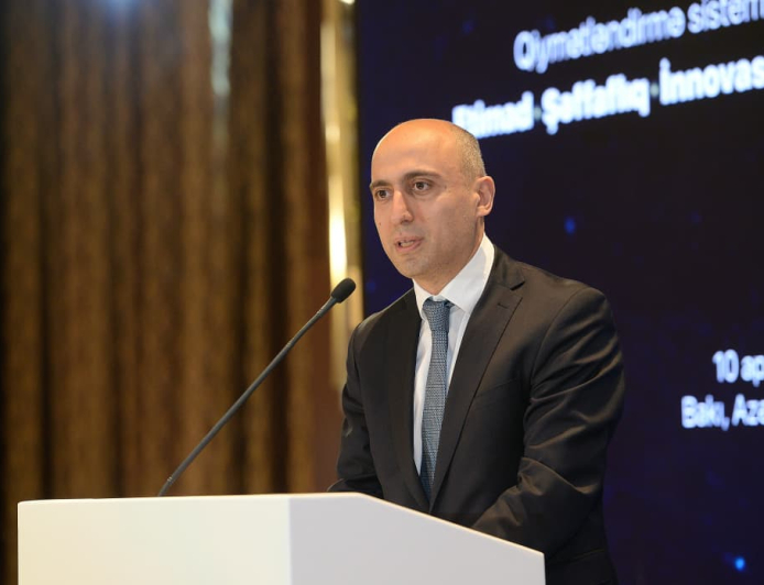 Nazir: Kiçik məktəblərlə bağlı distant təhsil modeli üzərində işləyirik