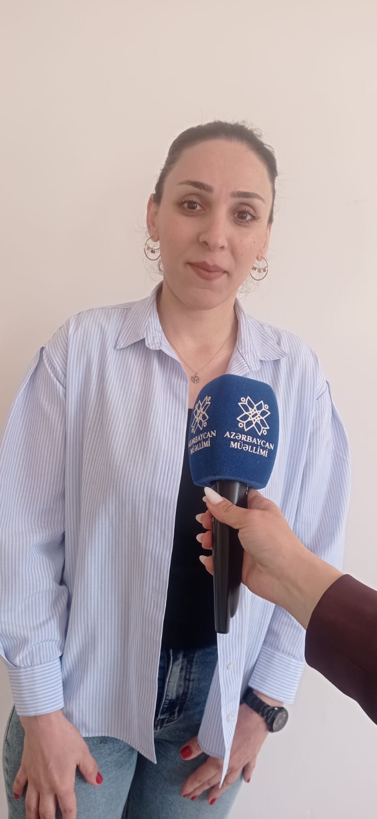 “Öz üzərində çalışan müəllim imtahandan rahat keçə bilər”