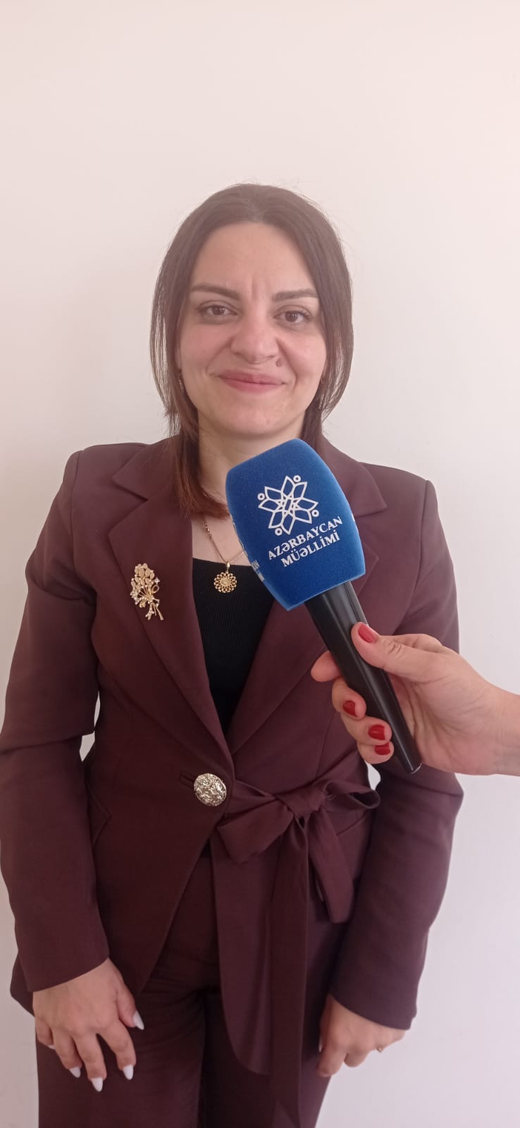 “Öz üzərində çalışan müəllim imtahandan rahat keçə bilər”