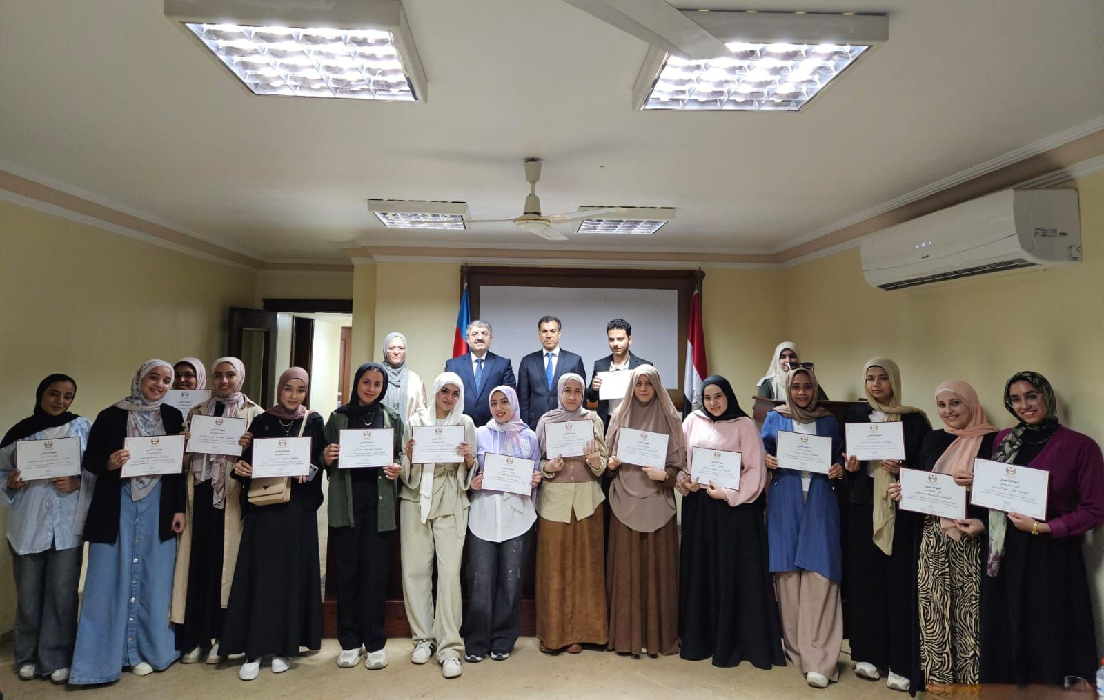 Qahirə Universitetində Azərbaycan dilini öyrənən tələbələrə sertifikat təqdim olunub  