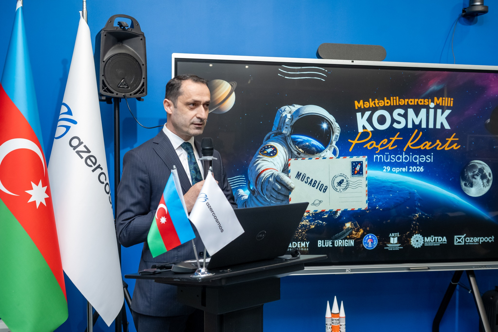 Məktəblilərarası milli kosmik poçt kartı müsabiqəsinə start verilib