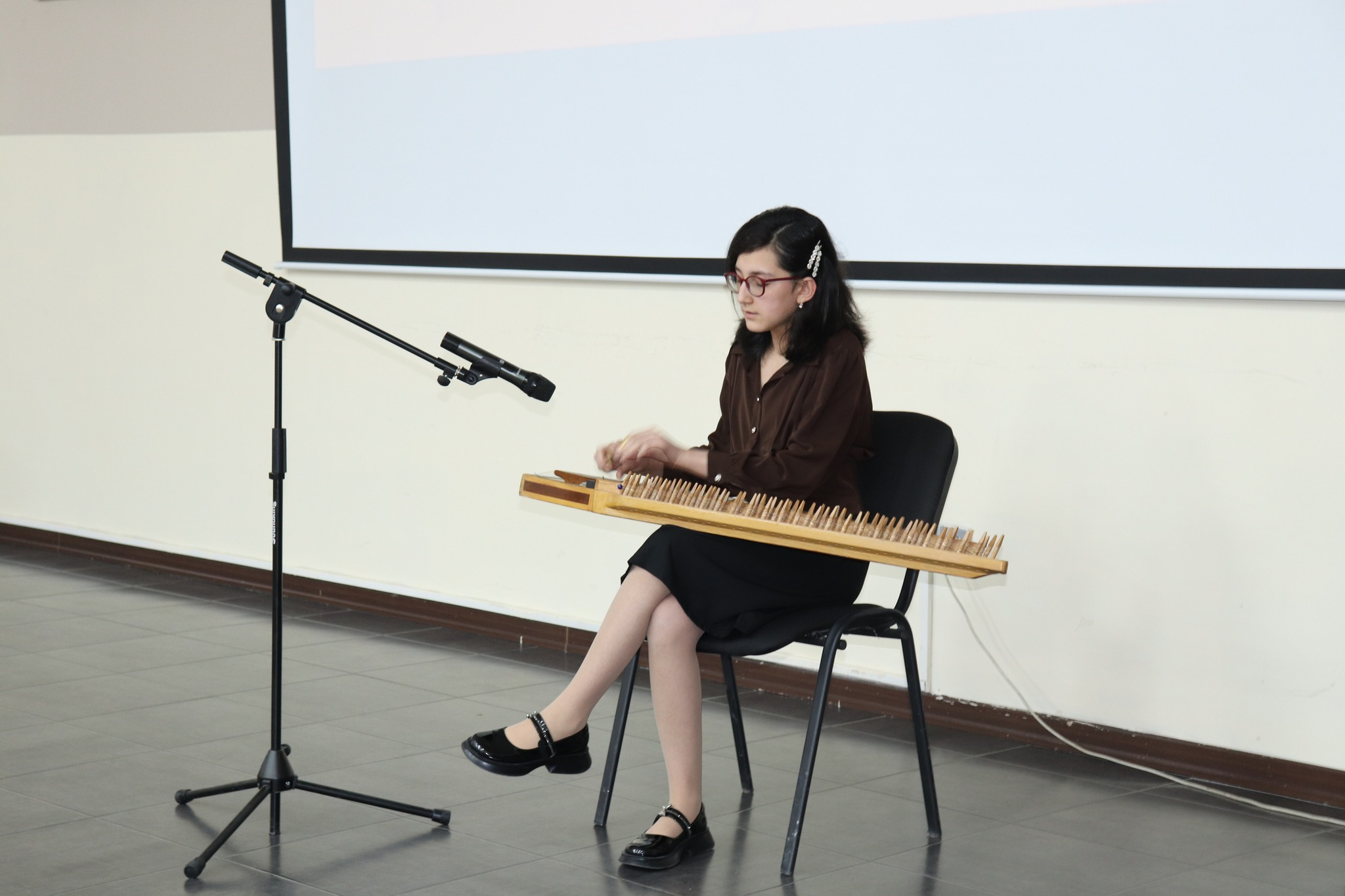 Qəbələdə İnklüziv yaradıcı sənətlər festivalı keçirilib