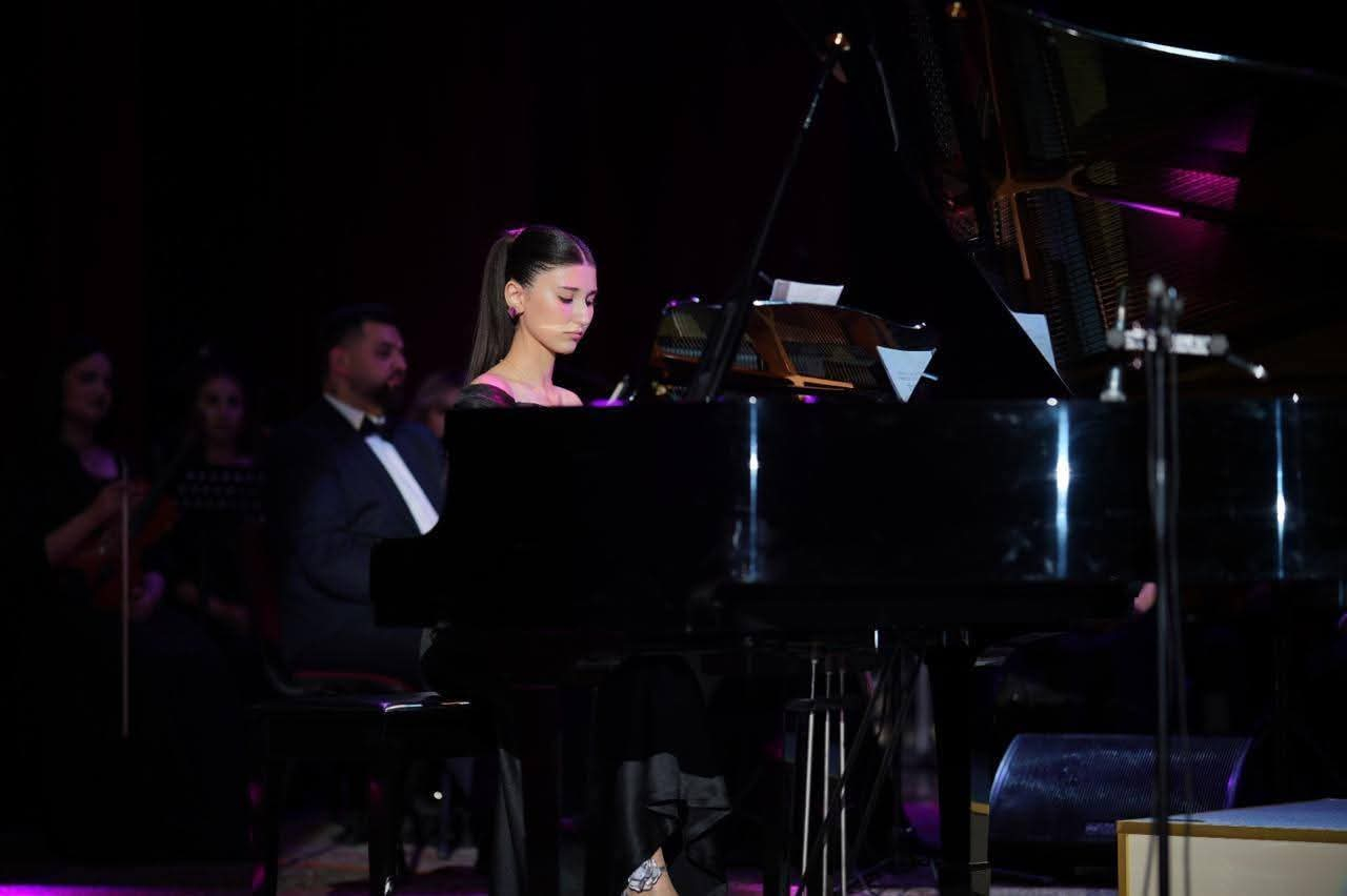 Naxçıvan Musiqi Kollecinin tələbəsi solo konsert verib
