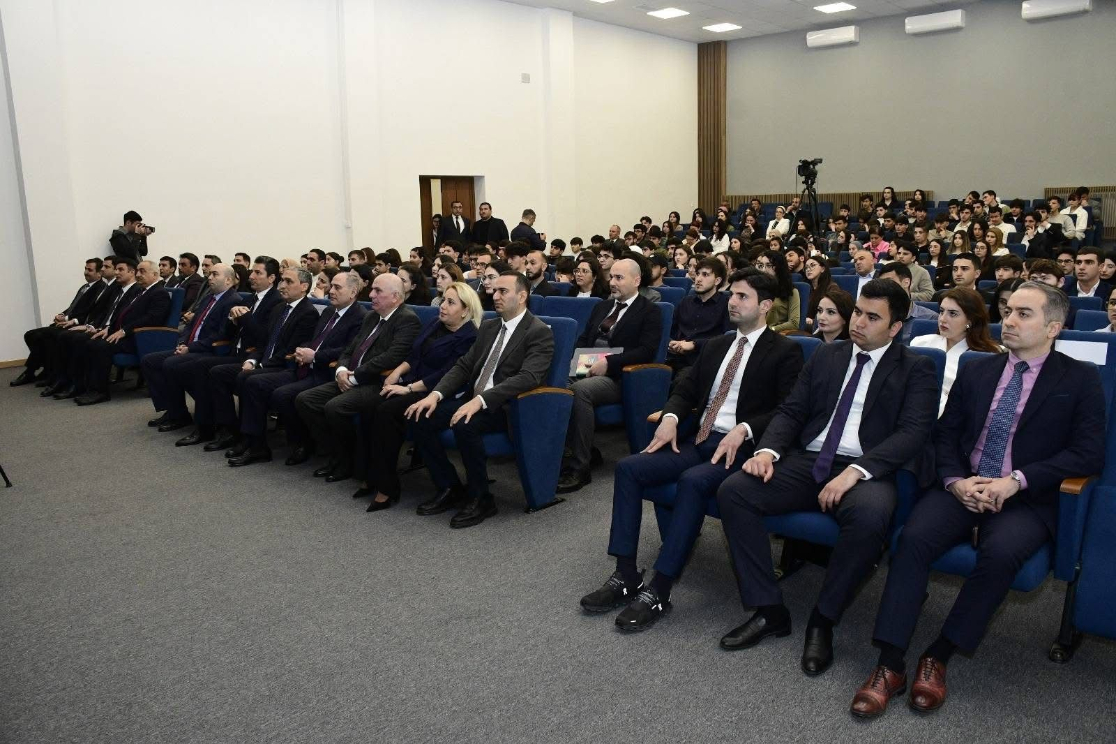 Qarabağ Universitetində Heydər Əliyevin ideyalarına həsr olunan tədbir keçirilib