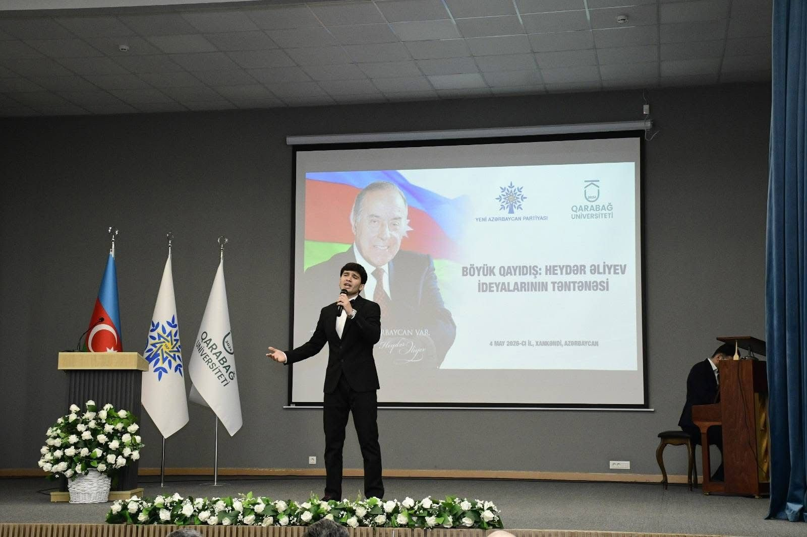 Qarabağ Universitetində Heydər Əliyevin ideyalarına həsr olunan tədbir keçirilib