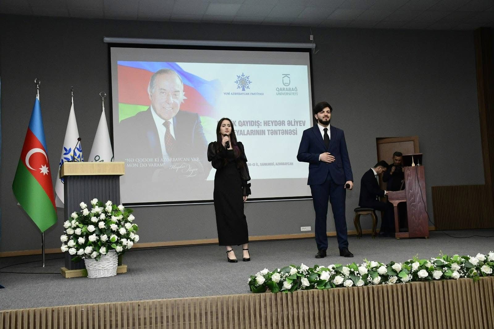 Qarabağ Universitetində Heydər Əliyevin ideyalarına həsr olunan tədbir keçirilib