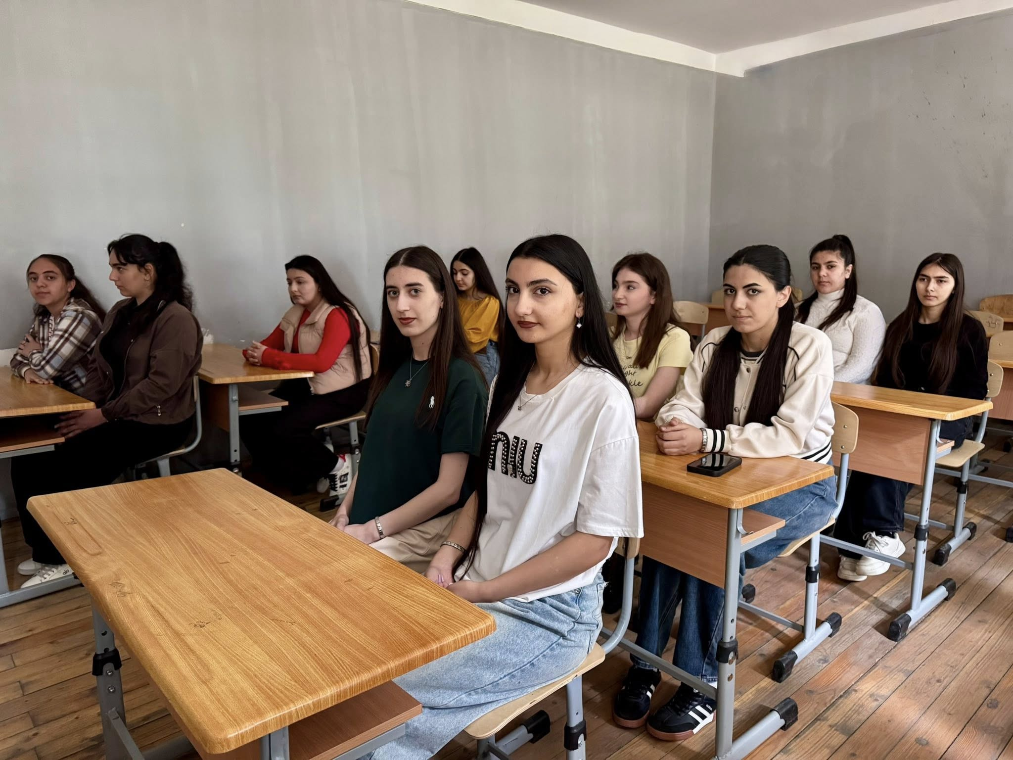 Ağdaş Dövlət Humanitar Kollecində esse müsabiqəsi qalibləri mükafatlandırılıb