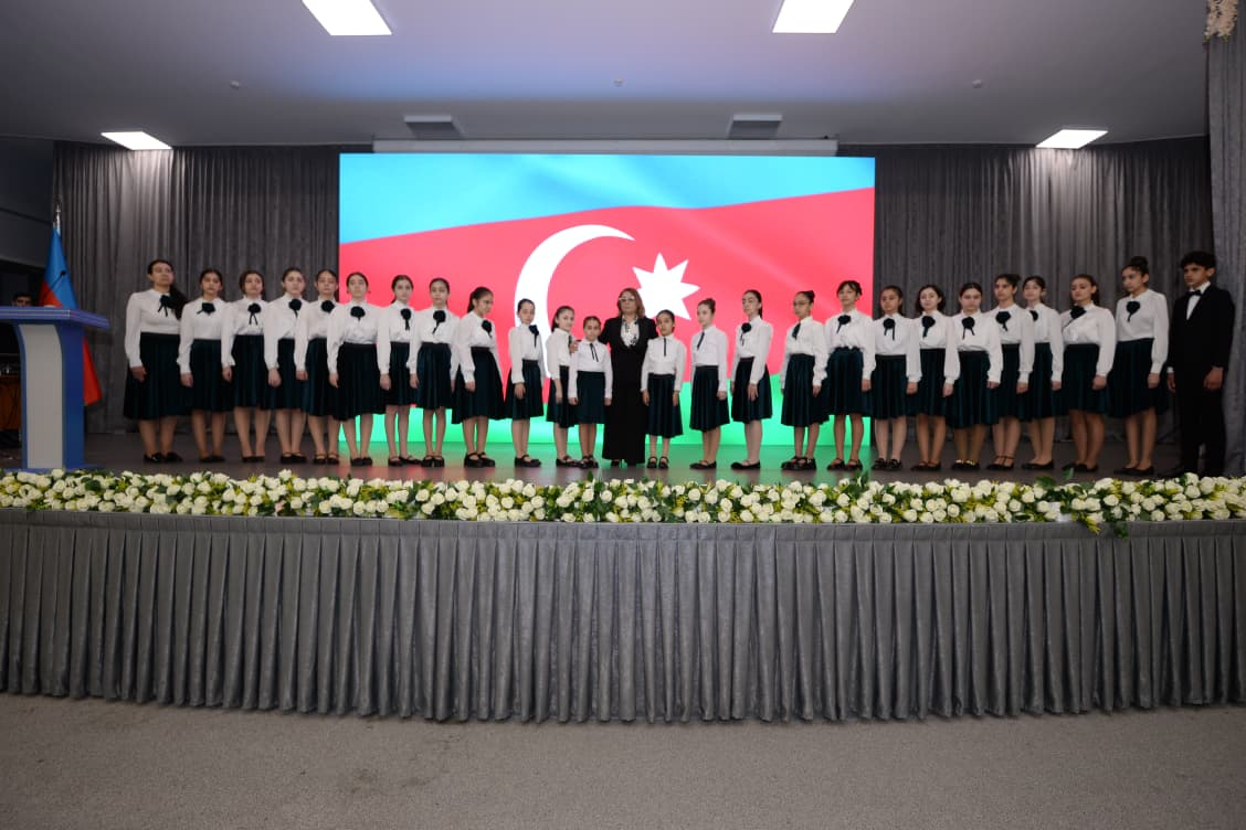 “Ən yaxşı təqdimat” müsabiqəsinin qalibləri mükafatlandırılıb
