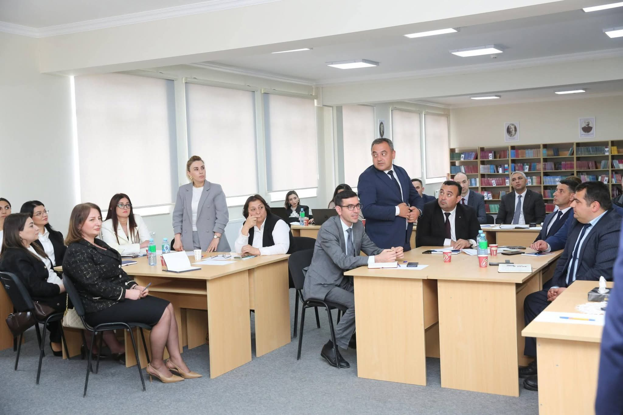 Yeni təyin olunan məktəb direktorları üçün adaptasiya proqramı başlayıb