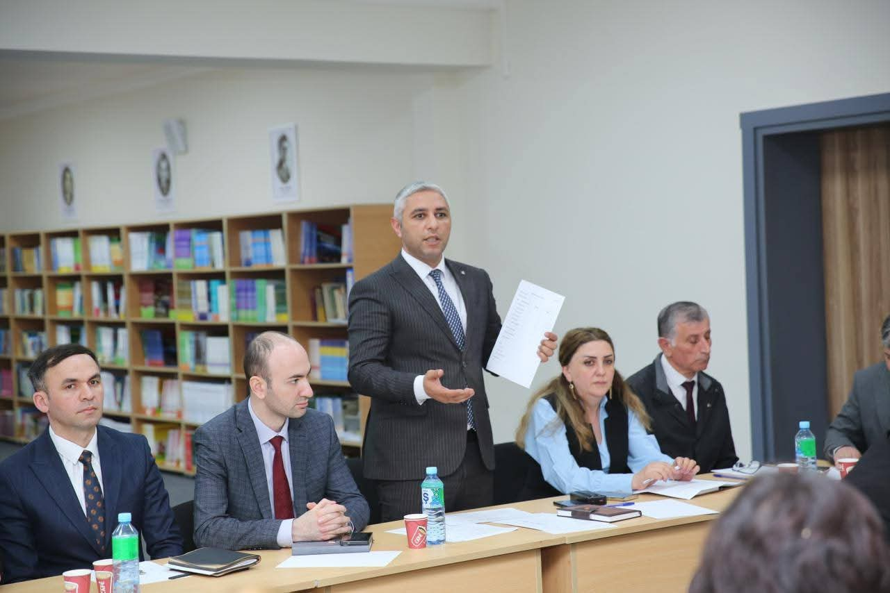 Yeni təyin olunan məktəb direktorları üçün adaptasiya proqramı başlayıb