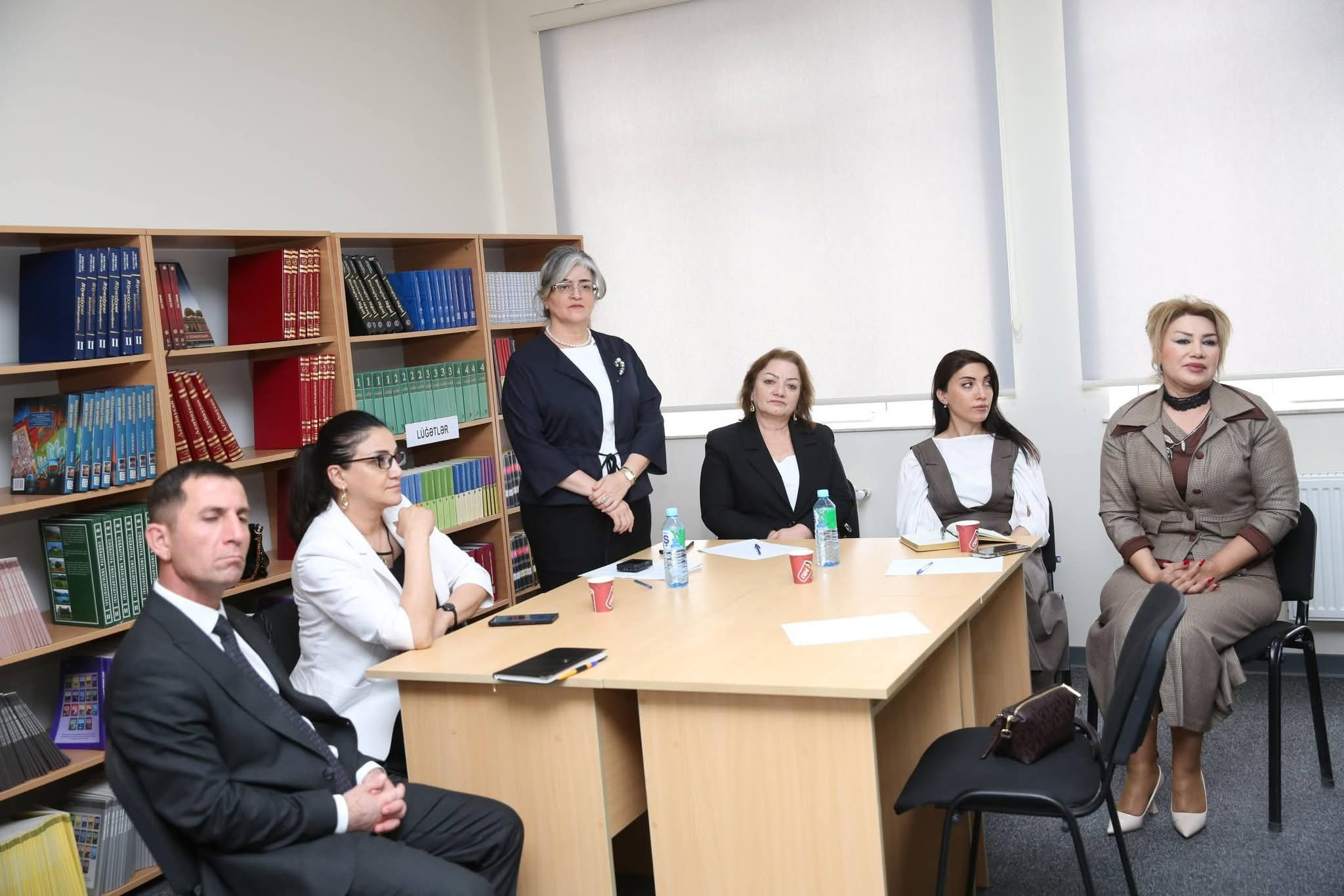 Yeni təyin olunan məktəb direktorları üçün adaptasiya proqramı başlayıb