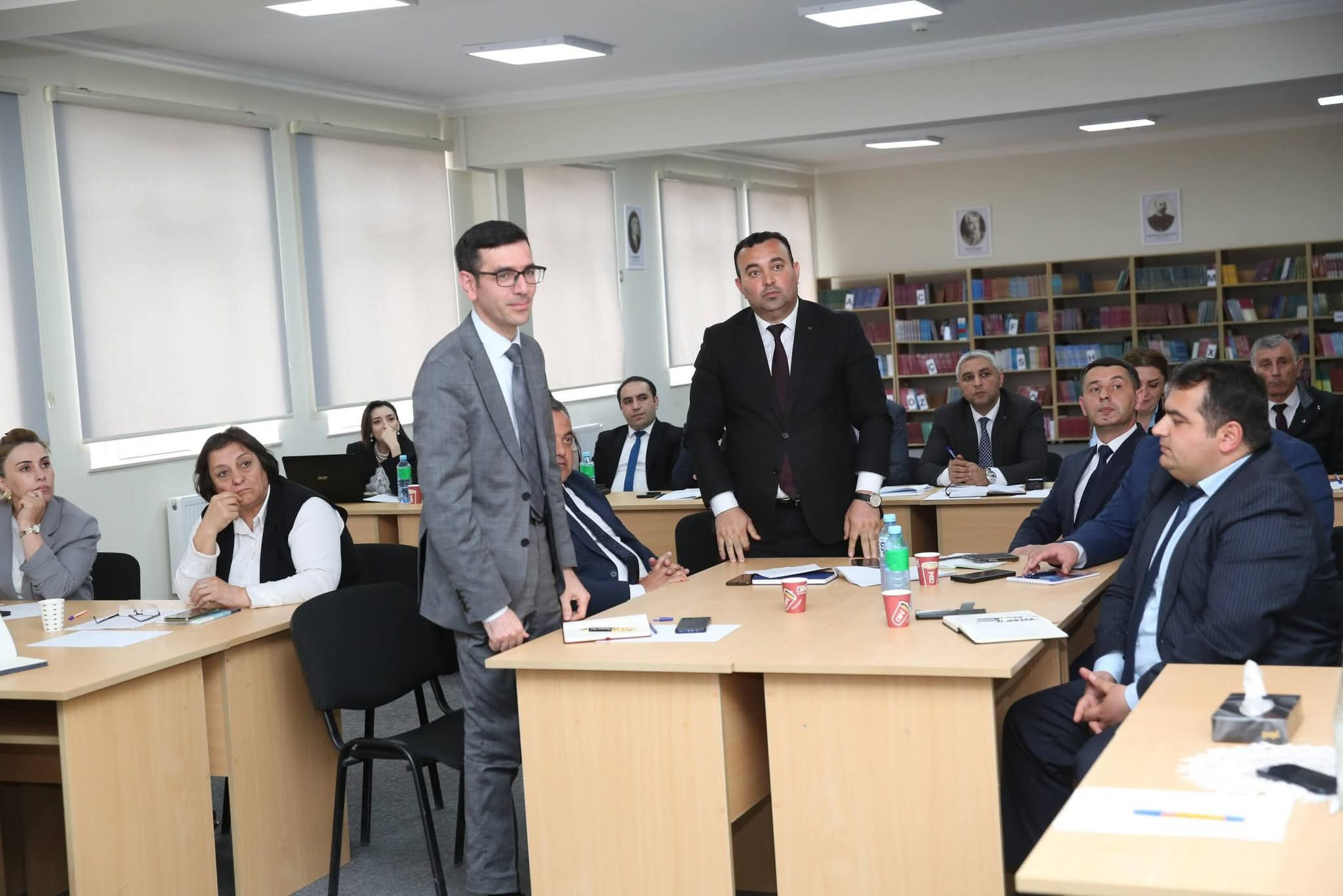 Yeni təyin olunan məktəb direktorları üçün adaptasiya proqramı başlayıb