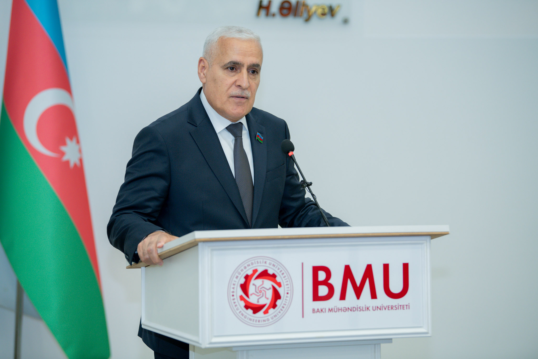BMU-da Ulu Öndər Heydər Əliyevin 103-cü ildönümü qeyd edilib