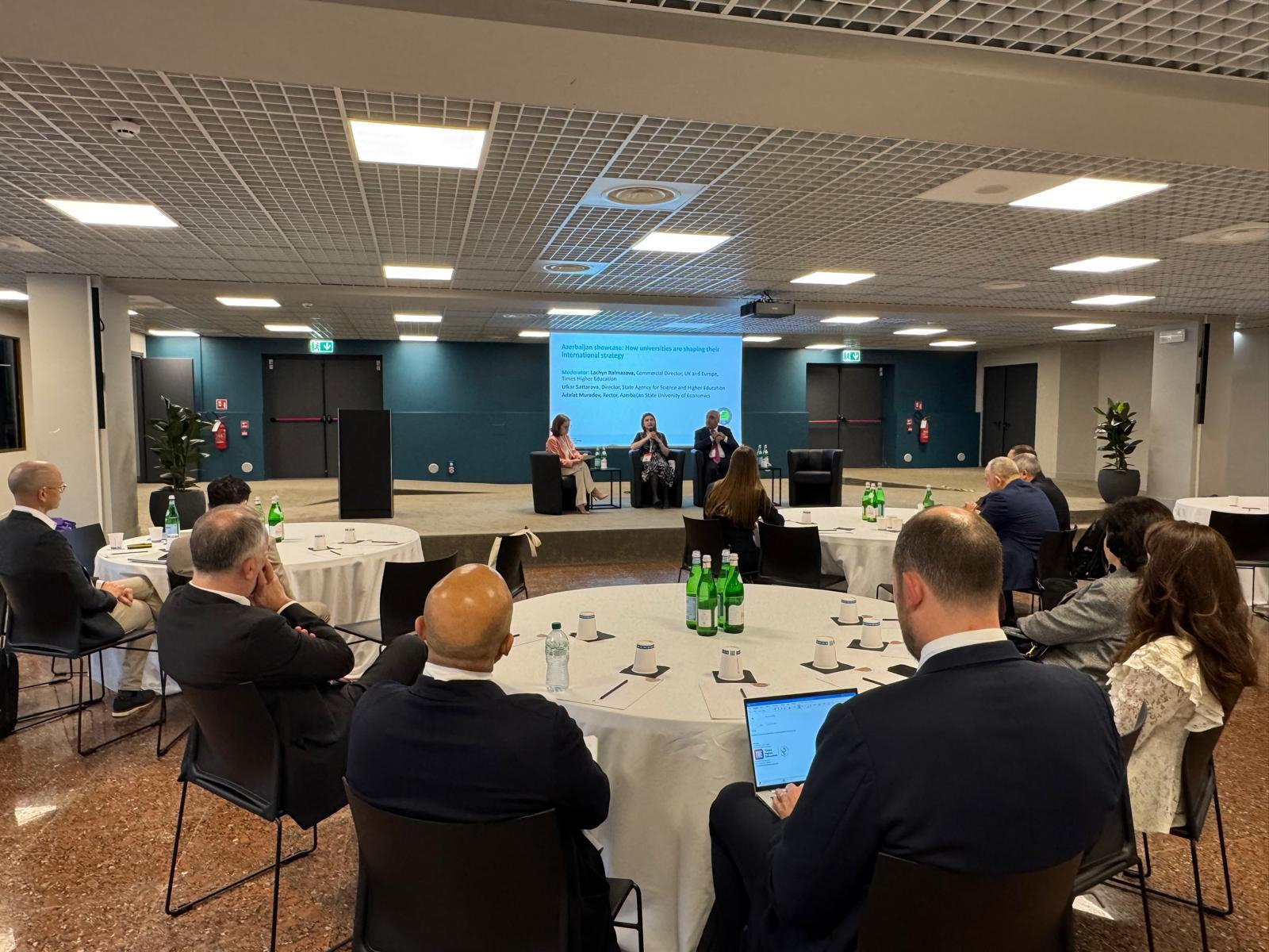 Milanda Azərbaycan ali təhsilinə həsr olunmuş panel sessiya keçirilib