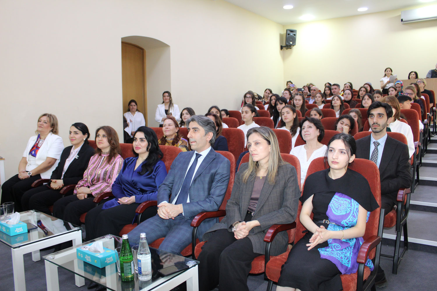 Gənc istedadların mükafatlandırılma mərasimi keçirilib