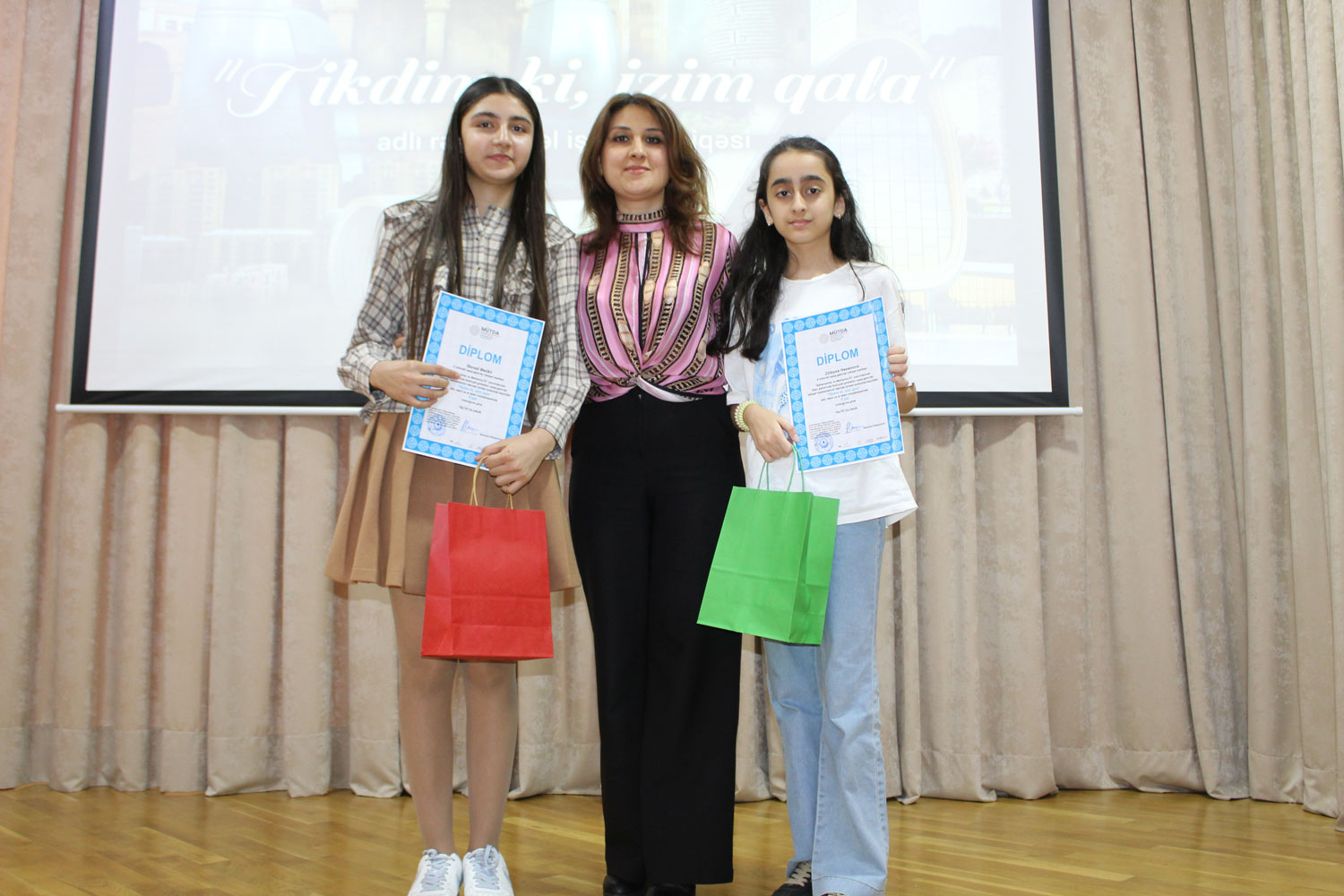 Gənc istedadların mükafatlandırılma mərasimi keçirilib
