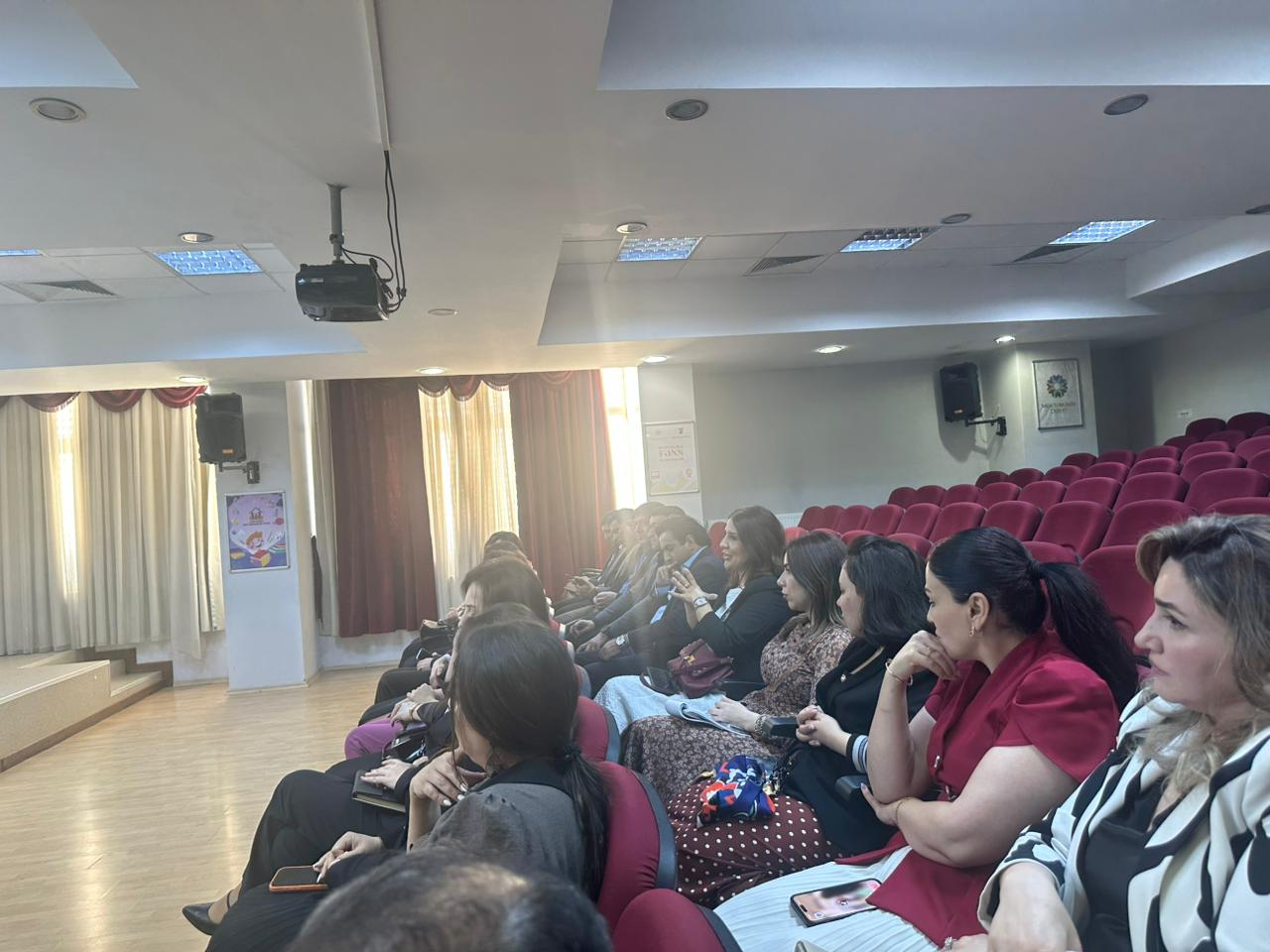 “Təhsil liderləri üçün Mini MBA Proqramı” çərçivəsində ustad dərsi keçirilib