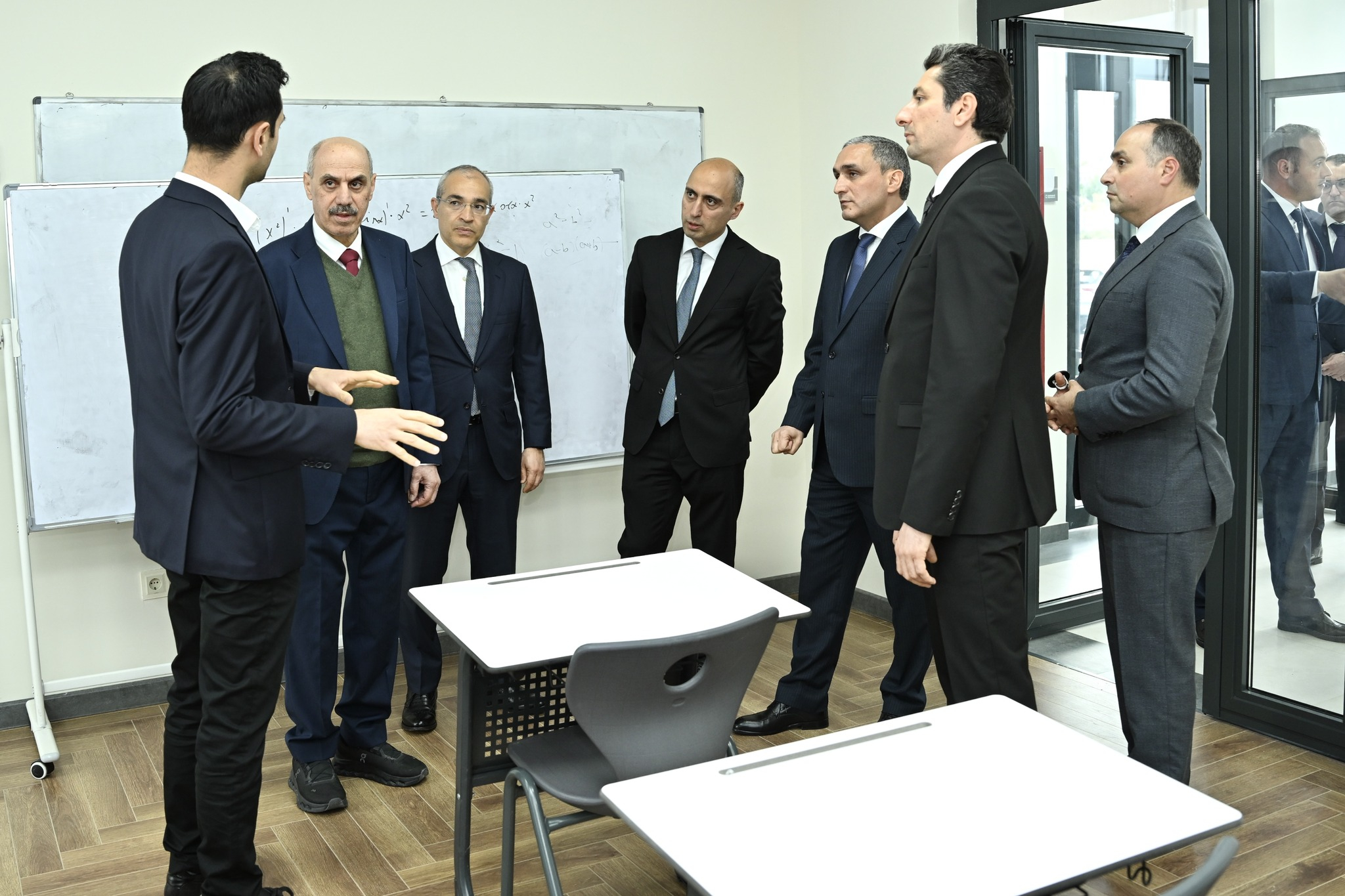 İİB nümayəndələri azad edilmiş ərazilərdə təhsil sahəsində görülən işlərlə tanış olub