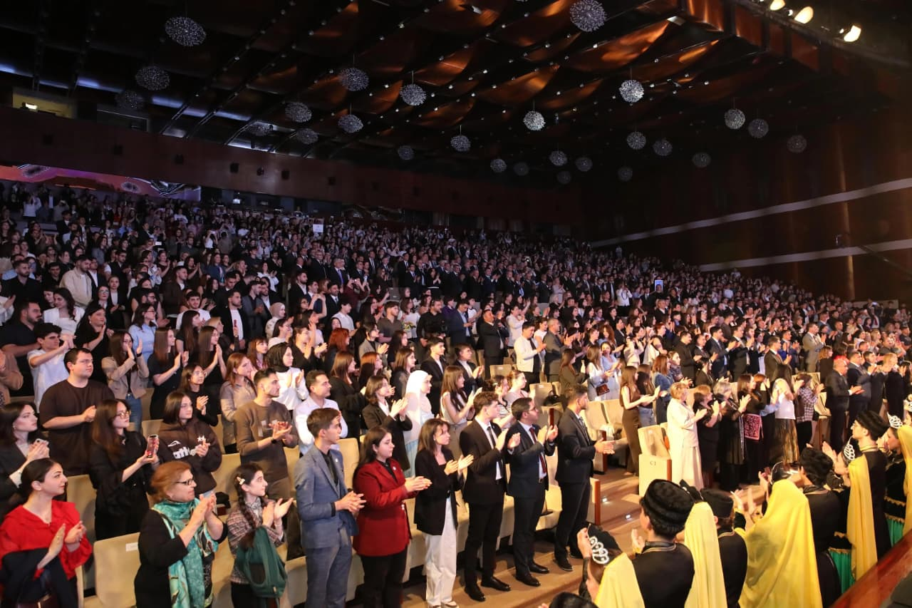 Bədii yaradıcılıq müsabiqə-festivalının yekun konserti keçirilib