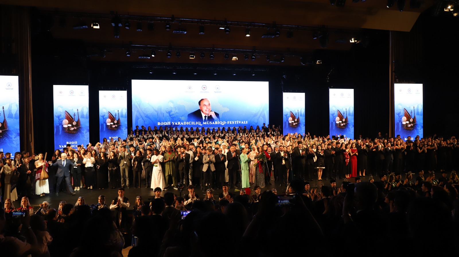 Bədii yaradıcılıq müsabiqə-festivalının yekun konserti keçirilib