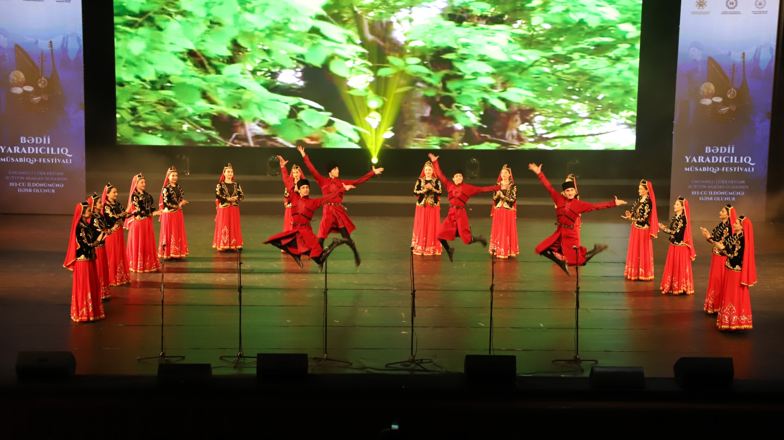 Bədii yaradıcılıq müsabiqə-festivalının yekun konserti keçirilib