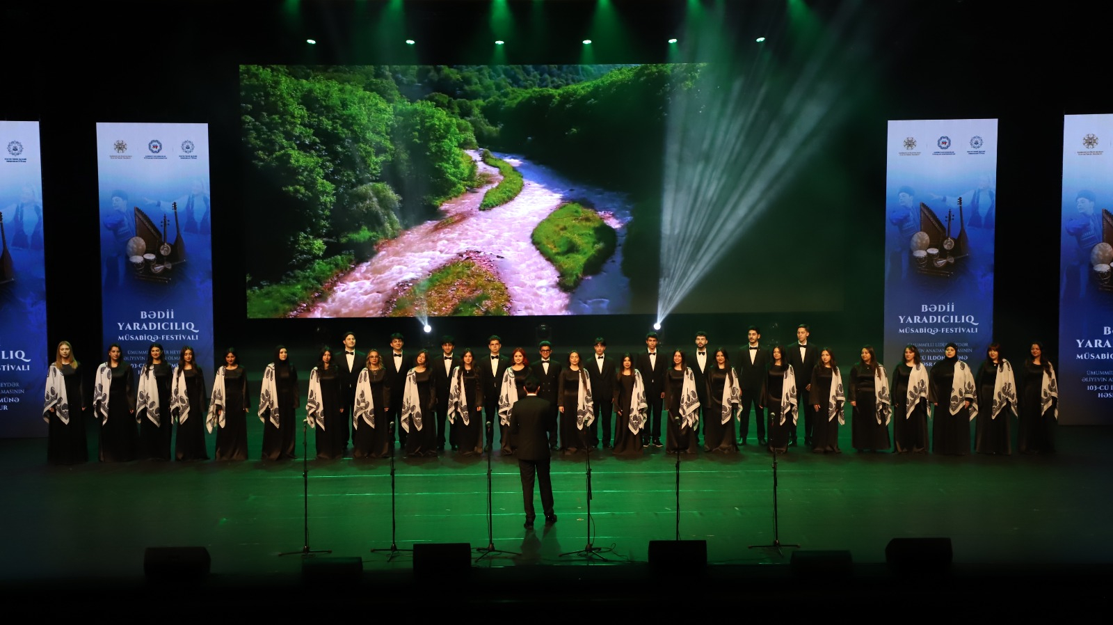 Bədii yaradıcılıq müsabiqə-festivalının yekun konserti keçirilib