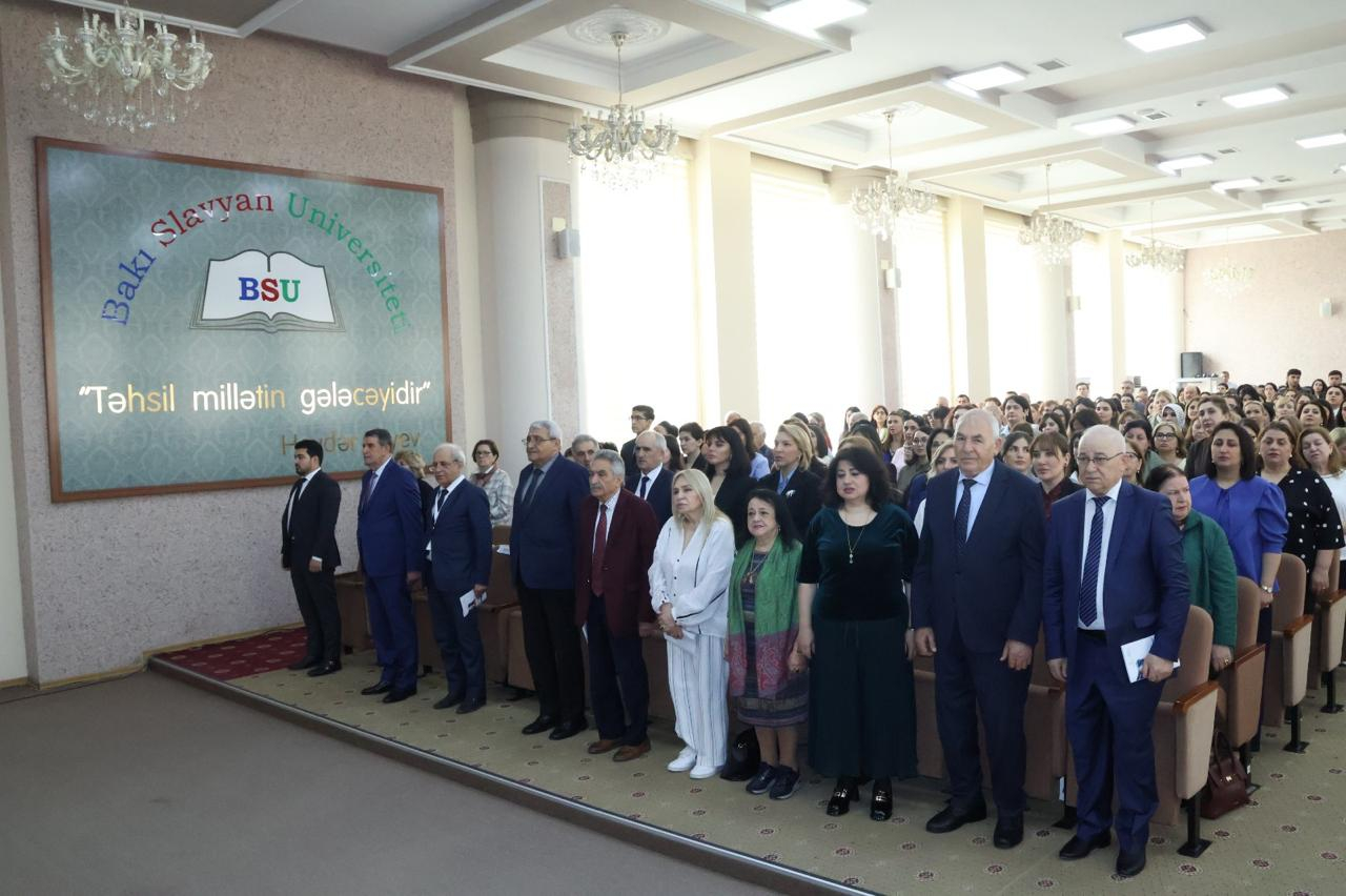 “Yeni dövrün Azərbaycanı” Bakı Slavyan Universitetində elmi konfransın mövzusu oldu