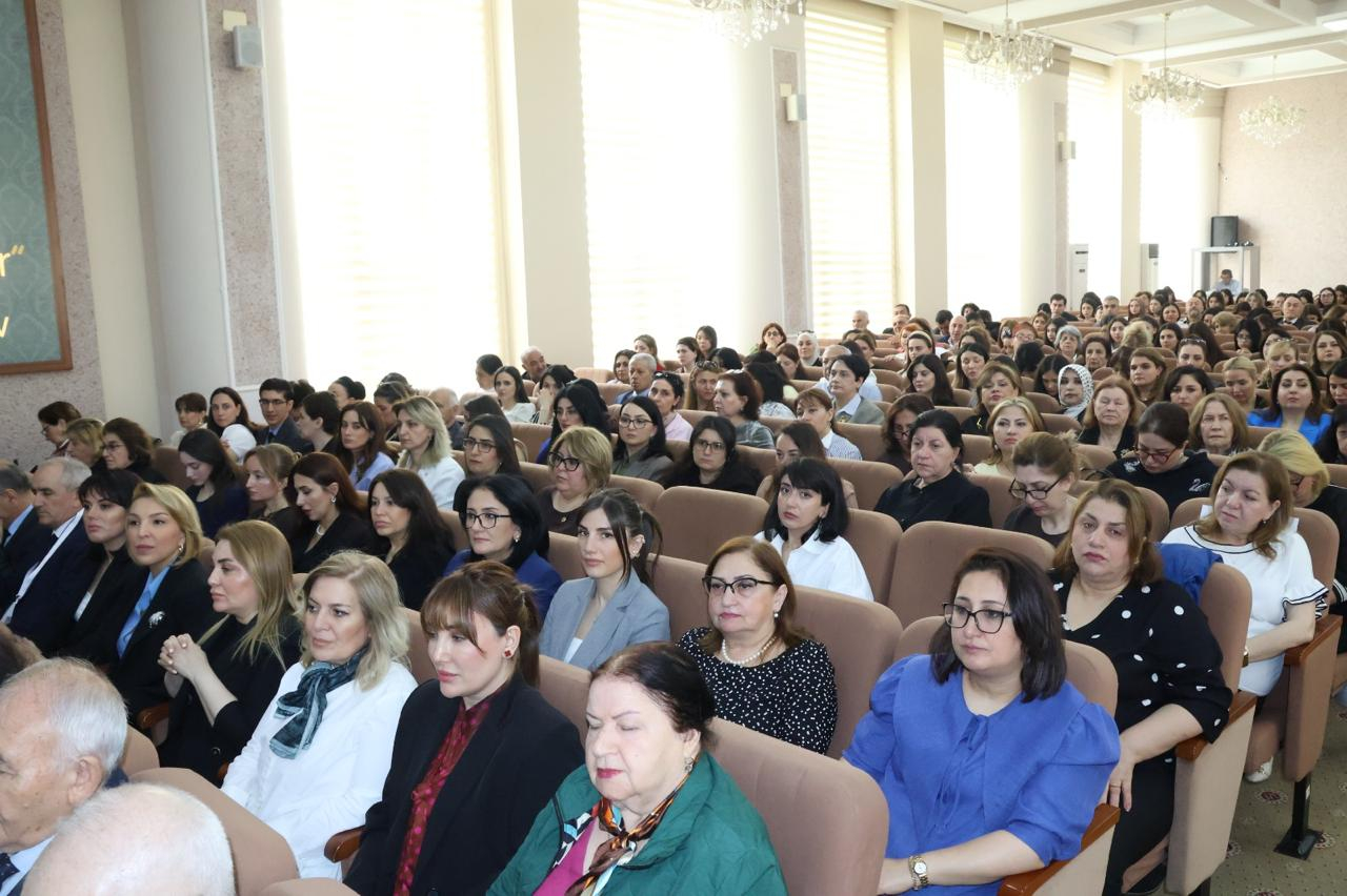 “Yeni dövrün Azərbaycanı” Bakı Slavyan Universitetində elmi konfransın mövzusu oldu