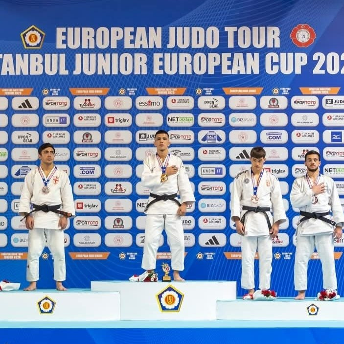 Peşə mərkəzinin tələbəsi Avropa Kubokunda medal qazanıb