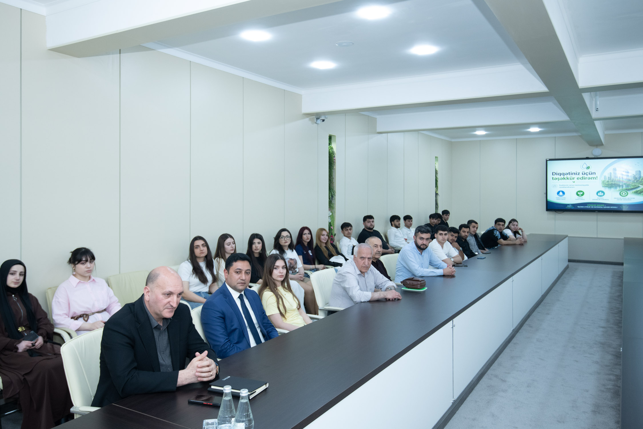 BMU-da Almaniyada fəaliyyət göstərən mütəxəssisin iştirakı ilə seminar keçirilib