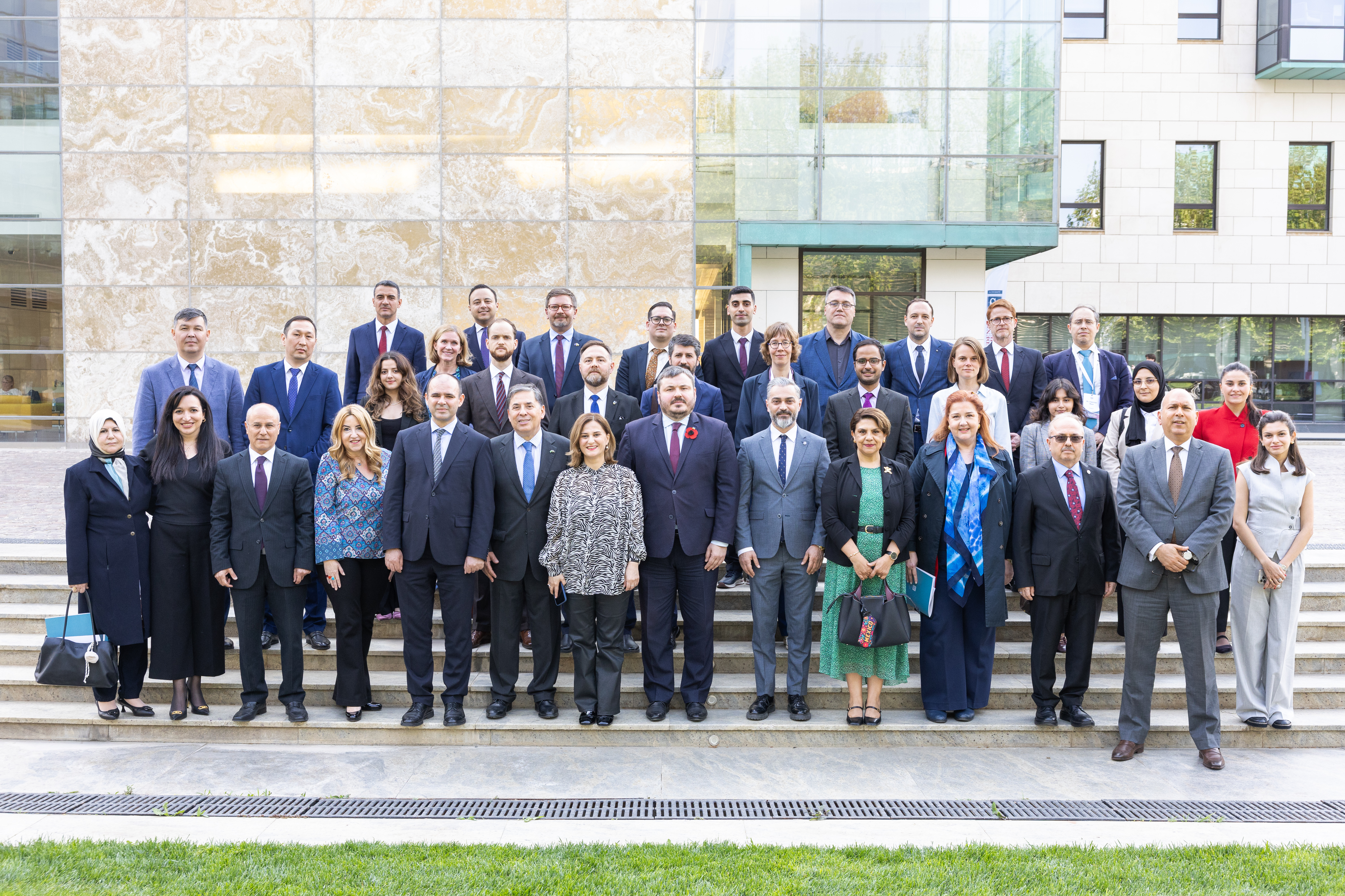 ADA Universitetində “Xəzər hövzəsi araşdırmaları” proqramı üzrə “Məzun günü” təşkil olunub