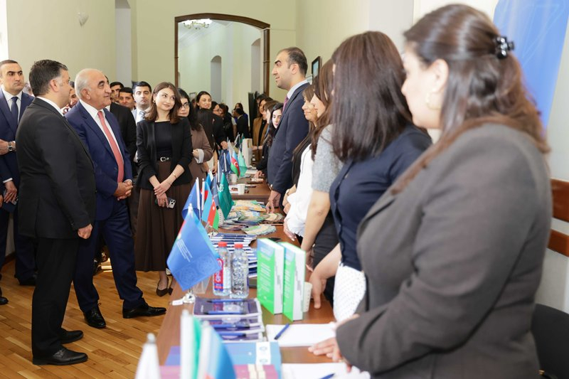 XVII UNEC Karyera və əmək yarmarkası keçirilib