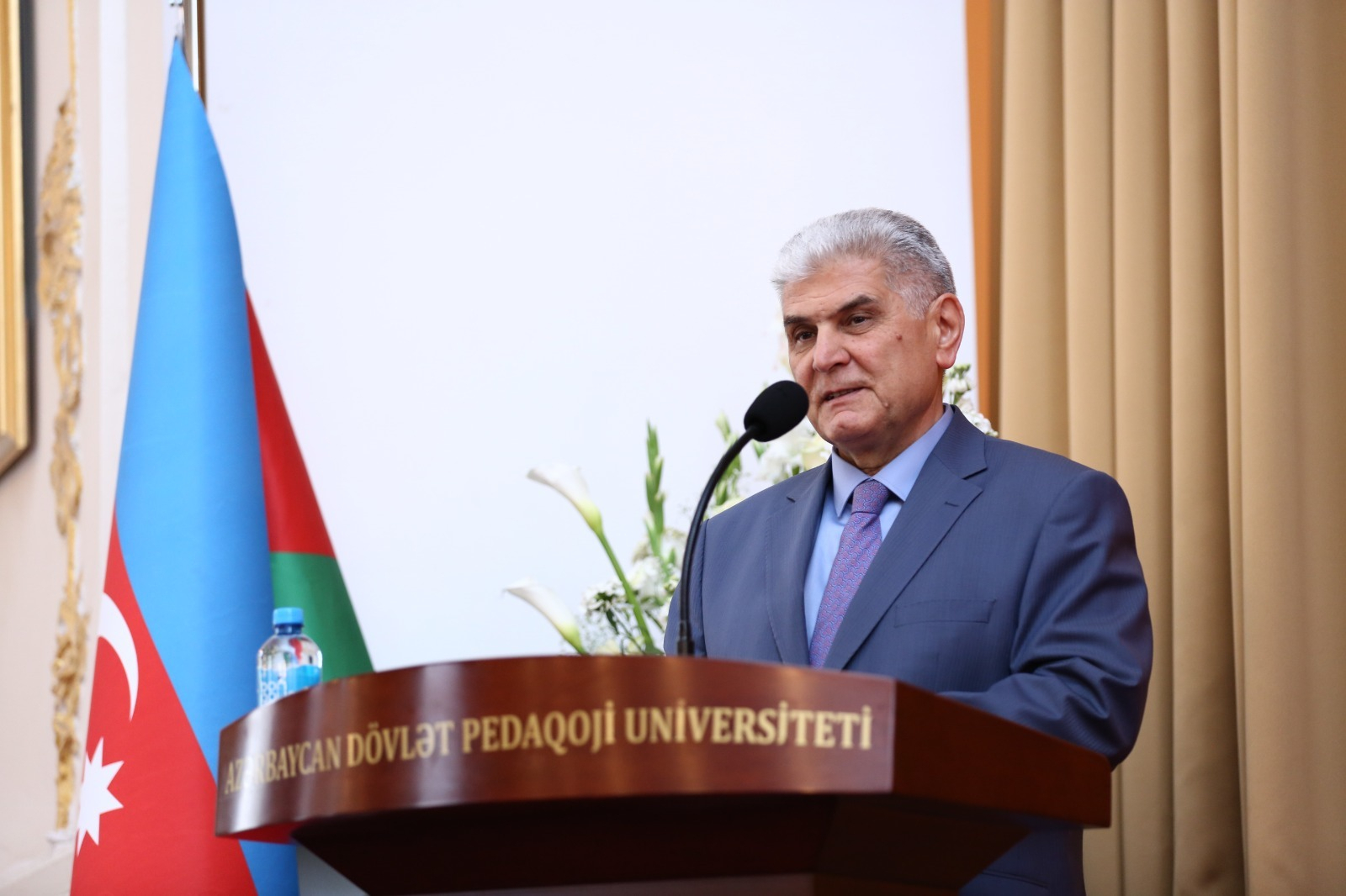 Rektor: Türk dünyasının elmi inkişafına töhfə vermək iddiasındayıq 