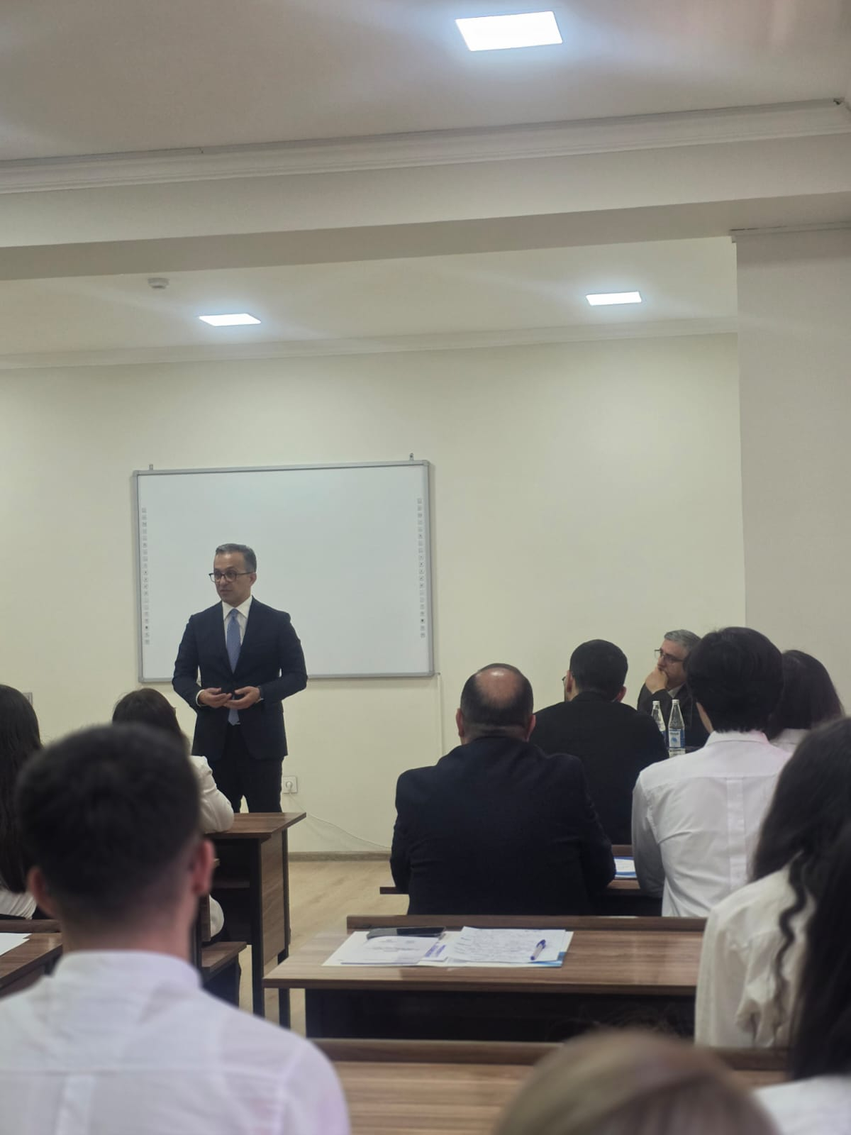 “Açıq dərs”də gənclər ailə dəyərlərindən danışdılar