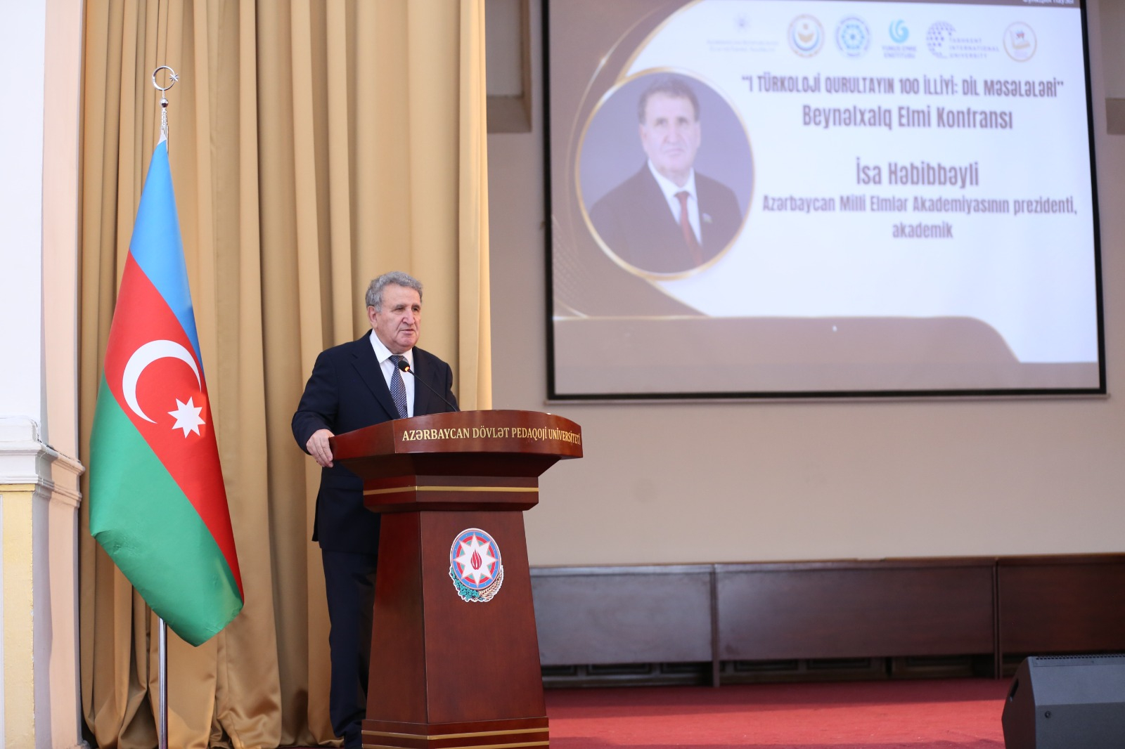 ADPU-da “I Türkoloji Qurultayın 100 illiyi: Dil məsələləri” konfransı keçirilir